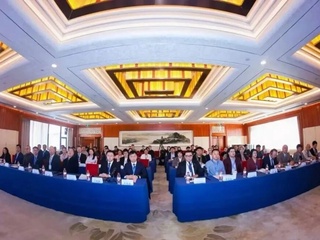 活动回顾|色中色
哈萨克斯坦研究中心主任王海燕参加「首届边疆发展与周边关系学术研讨会」